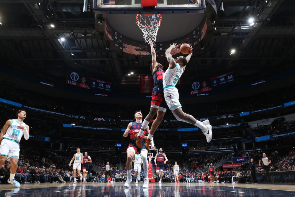 还需时刻关 还需时刻关